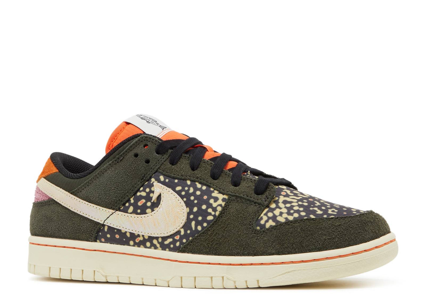 Nike Dunk Low SE Rainbow Trout “Gone Fishing”