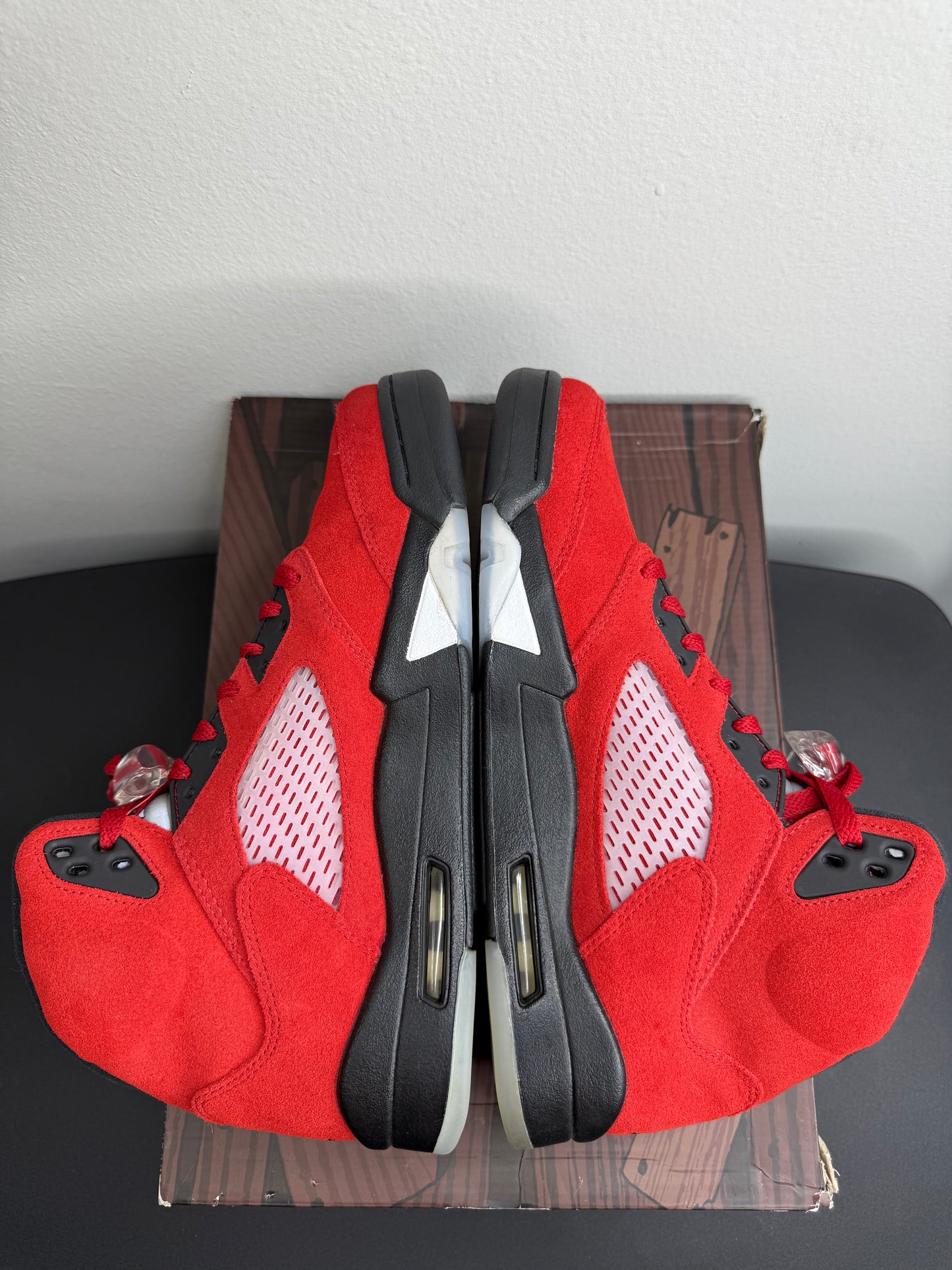 Air Jordan 5 Retro “Raging Bull” (2021) (Preowned)
