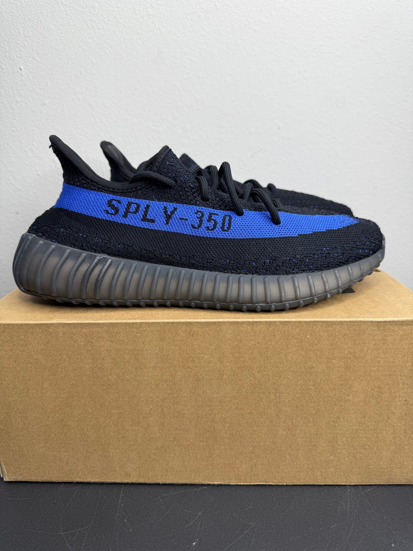 Adidas Yeezy Boost 350 V2 “Dazzling Blue” (Preowned)