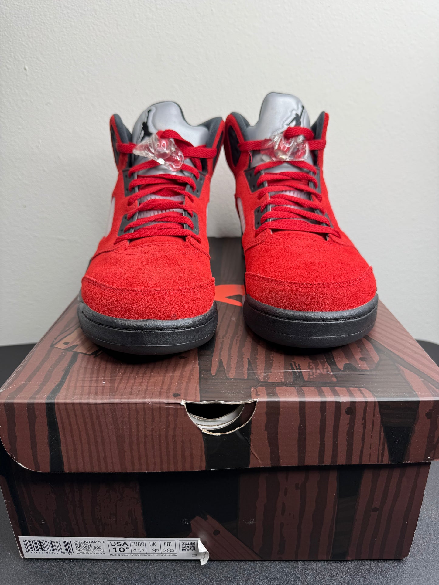Air Jordan 5 Retro “Raging Bull” (2021) (Preowned)
