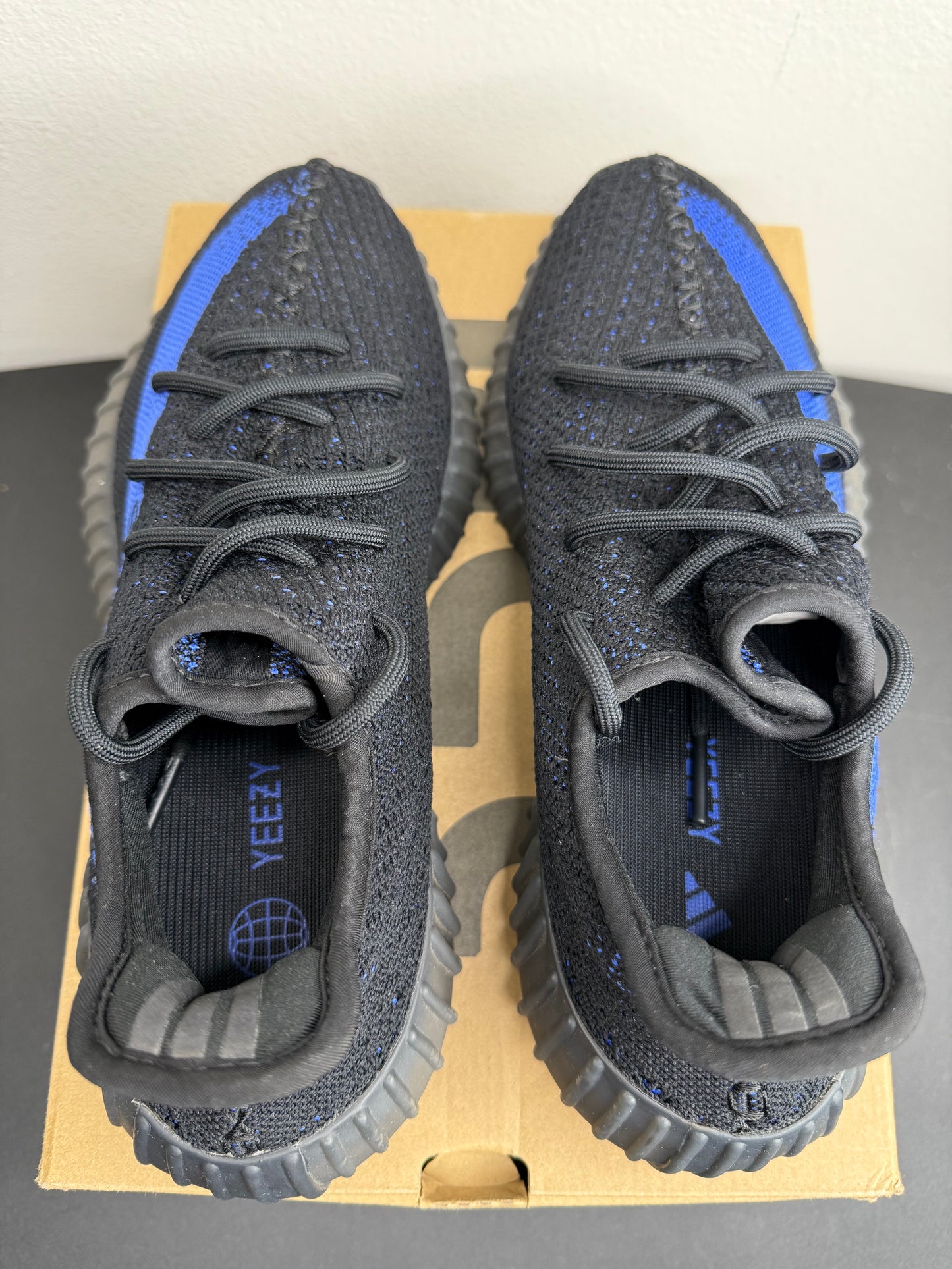 Adidas Yeezy Boost 350 V2 “Dazzling Blue” (Preowned)