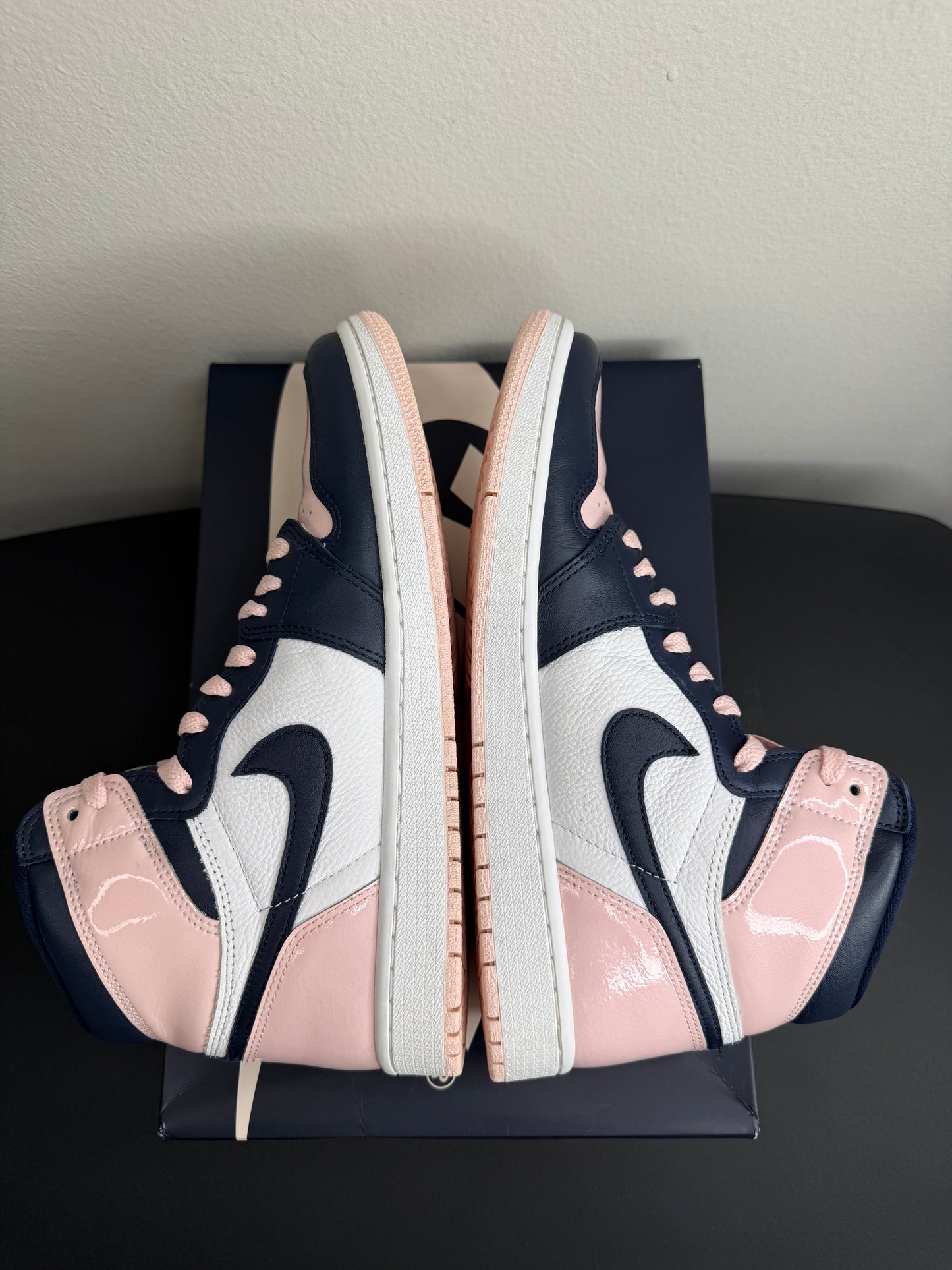 Air Jordan 1 Retro High OG SE “Bubblegum” (Women) (Preowned)