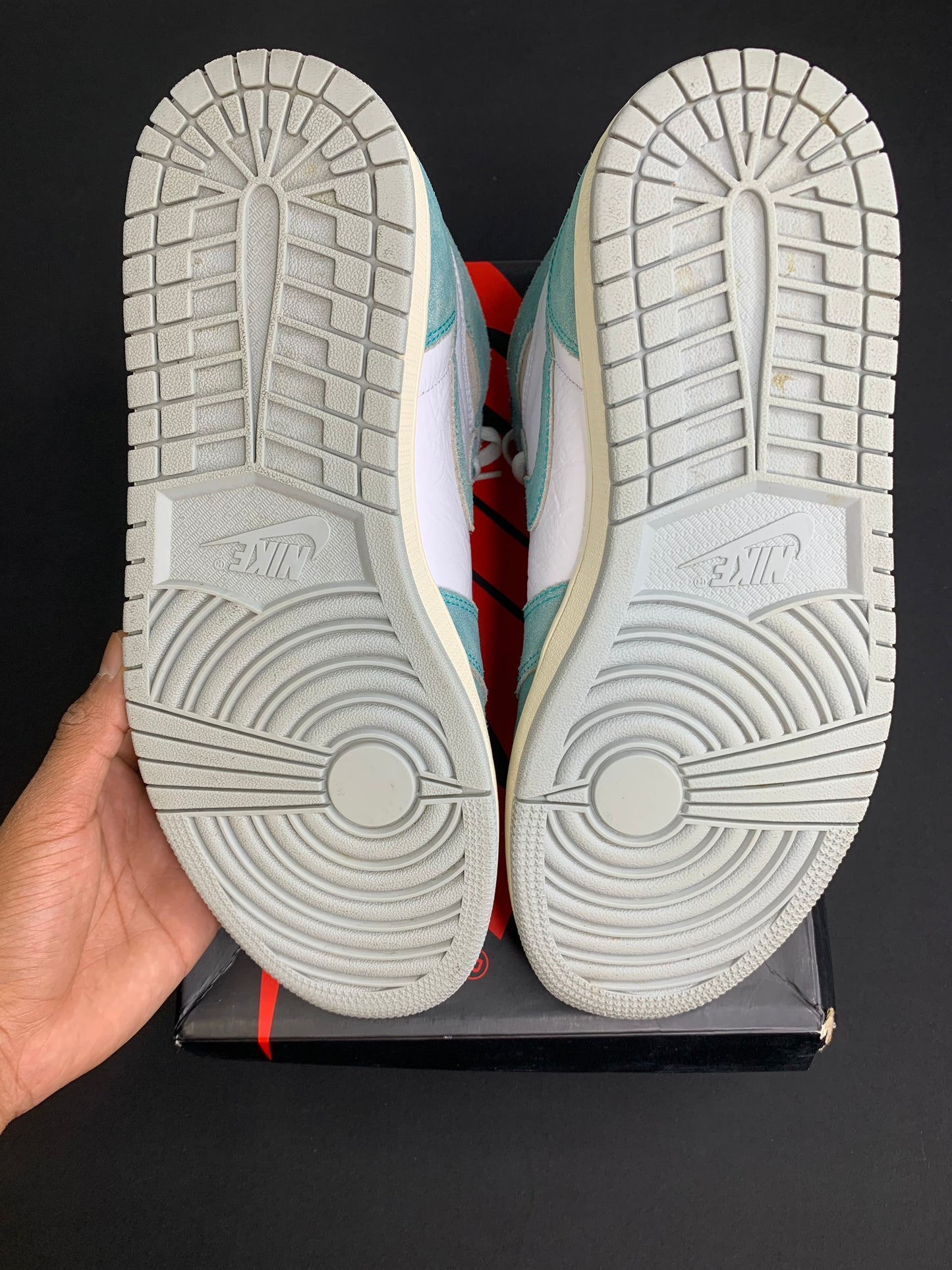 Air Jordan 1 High Retro OG “Turbo Green” (Preowned)
