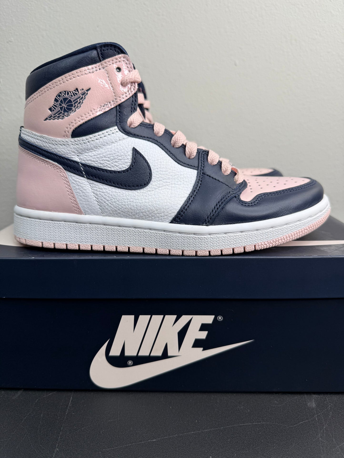 Air Jordan 1 Retro High OG SE “Atmosphere” (Women) (Preowned)