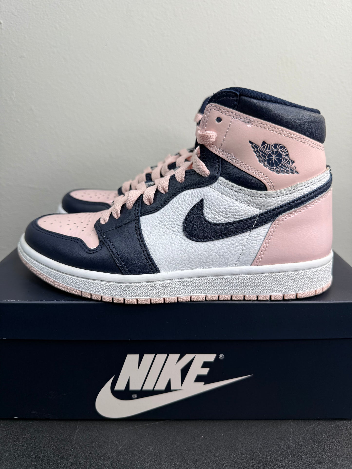 Air Jordan 1 Retro High OG SE “Atmosphere” (Women) (Preowned)