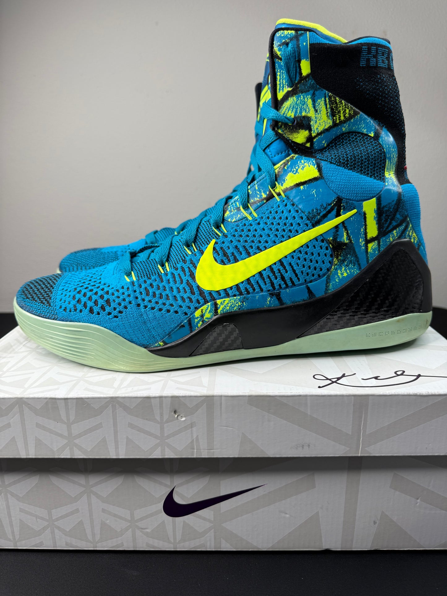Nike Kobe 9 Elite “Perspective” (Preowned)