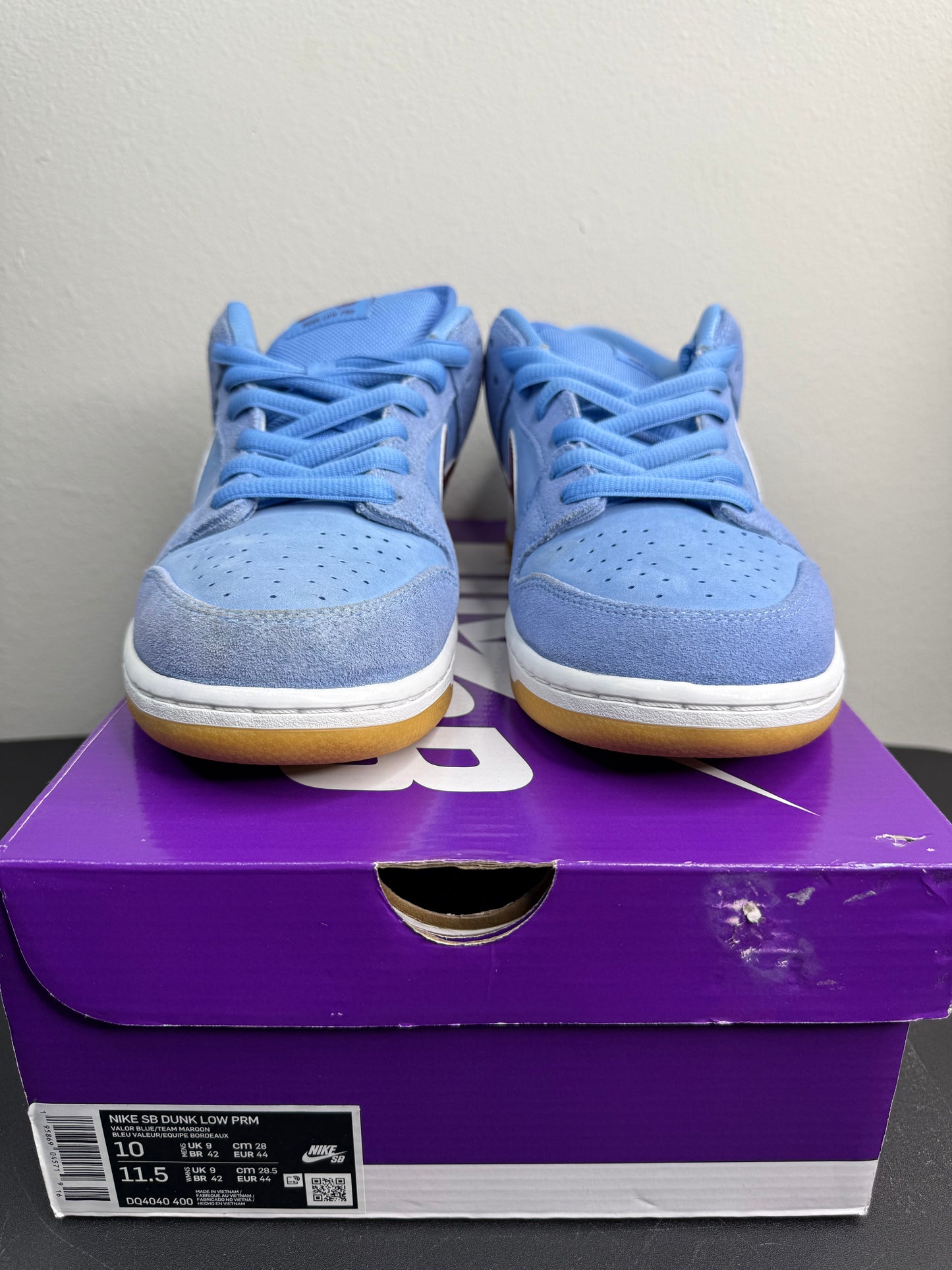 Nike SB Dunk Low “Philadelphia Phillies” (Preowned)