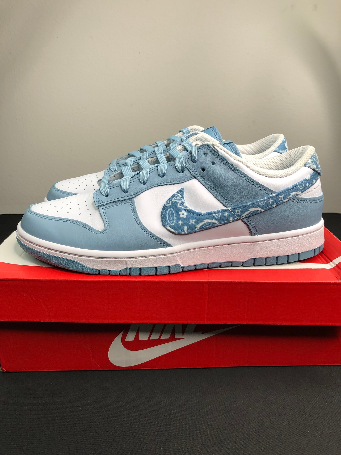 Nike Dunk Low “Paisley Blue” (Women) (Preowned)