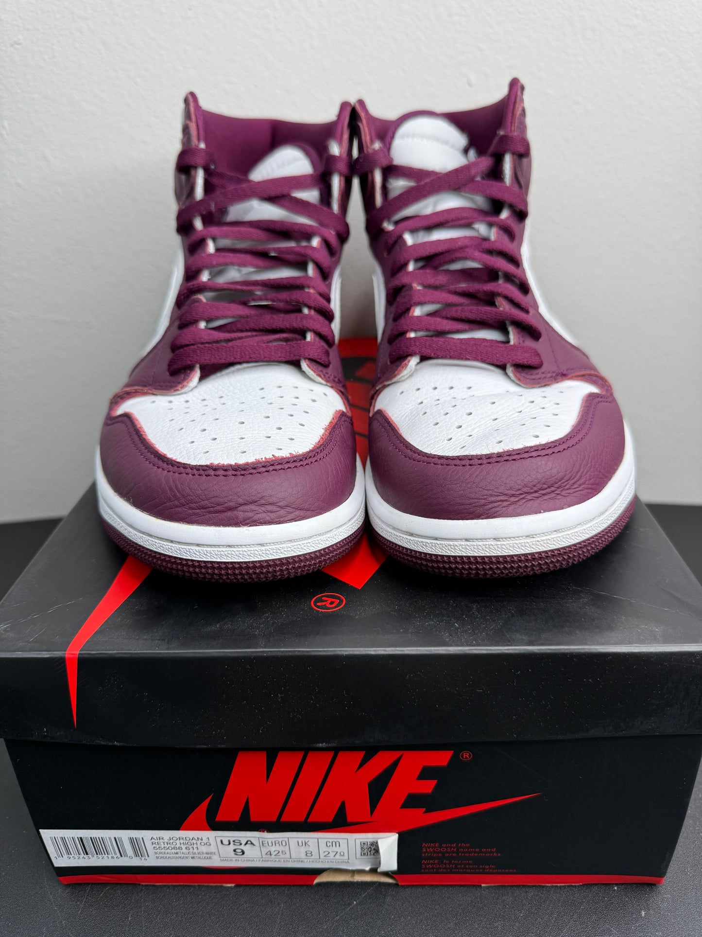 Air Jordan 1 Retro High OG “Bordeaux” (Preowned)