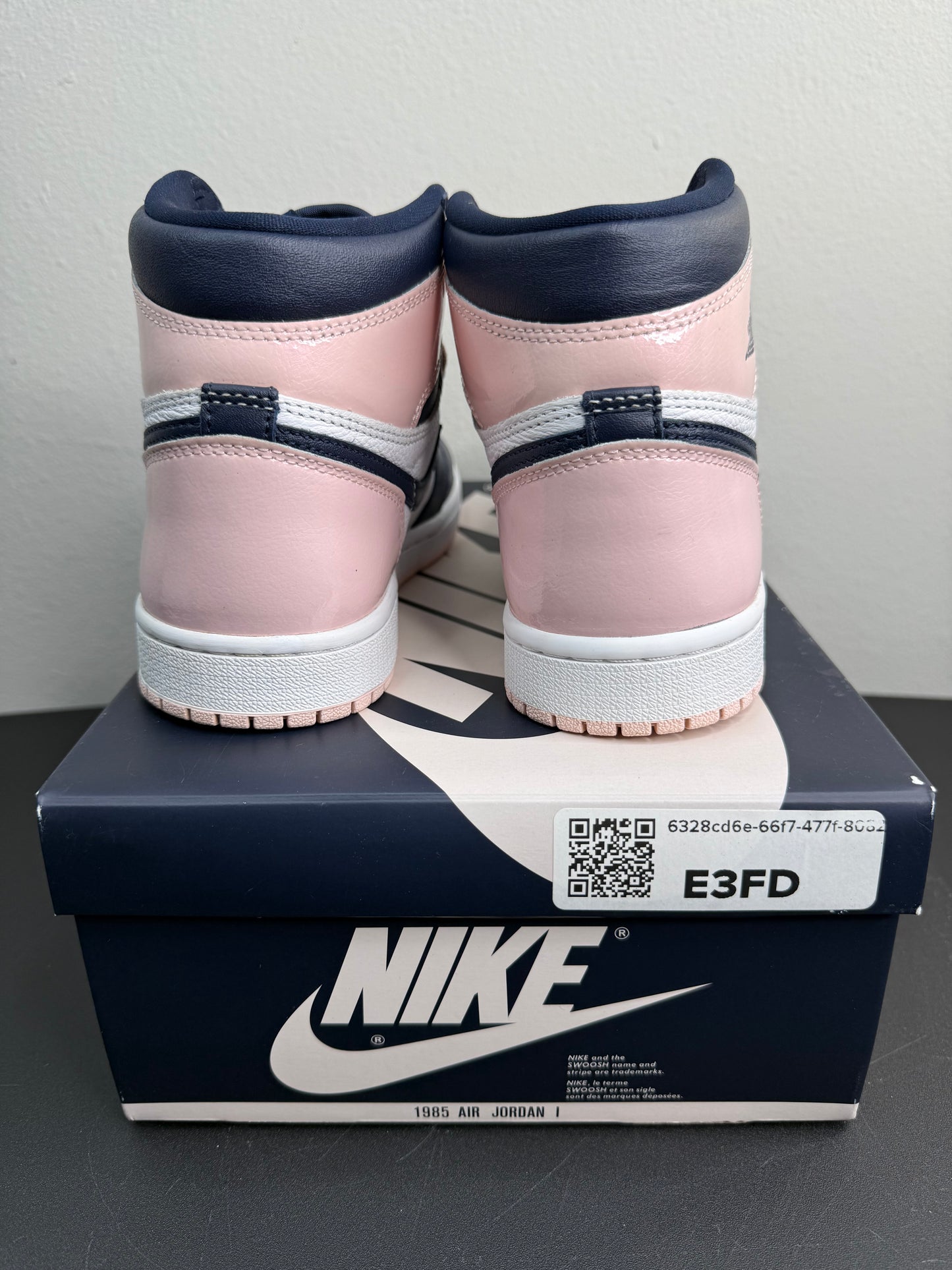 Air Jordan 1 Retro High OG SE “Atmosphere” (Women) (Preowned)