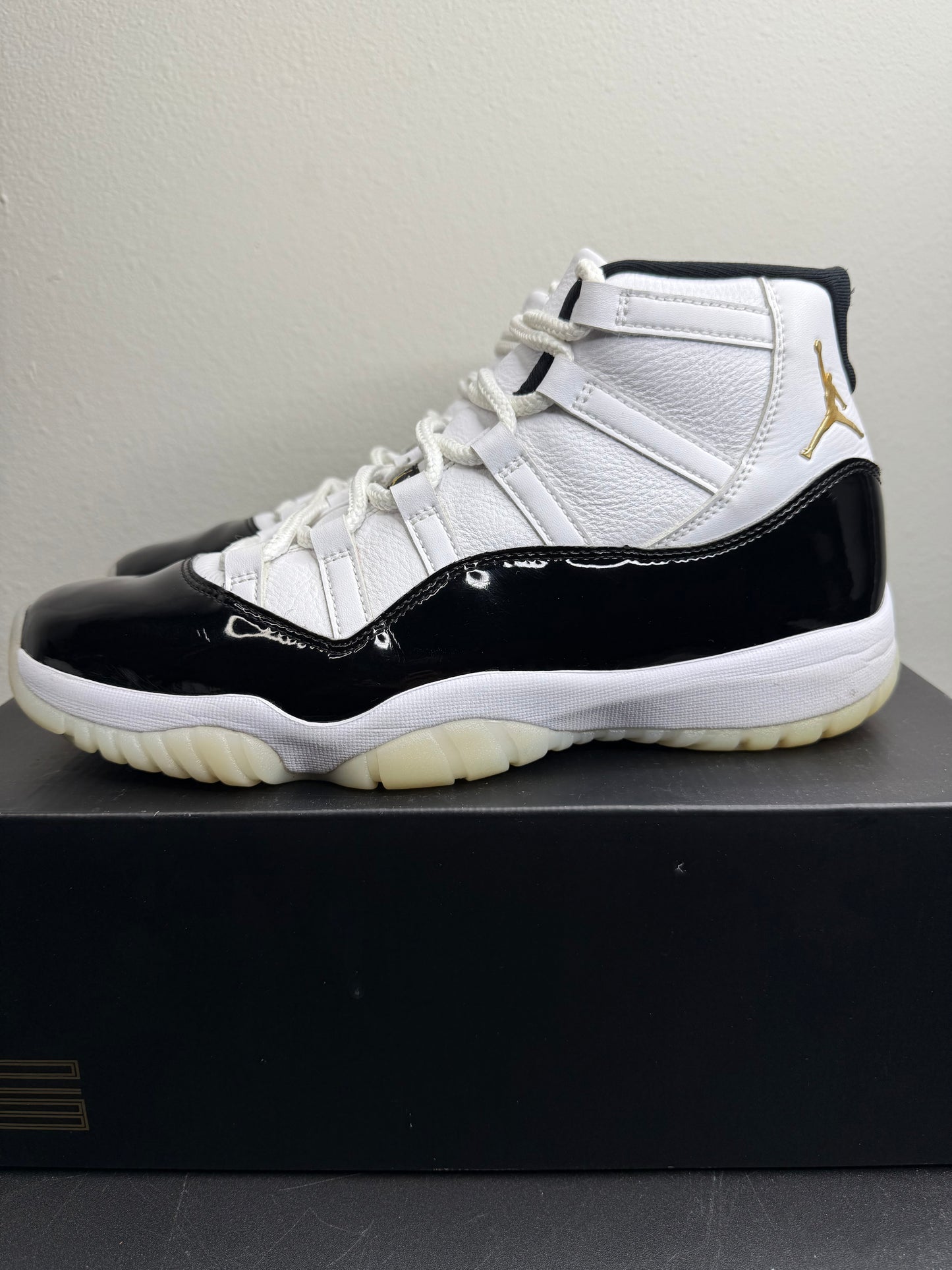 Air Jordan 11 Retro “Gratitude/Defining Moments” (Preowned)