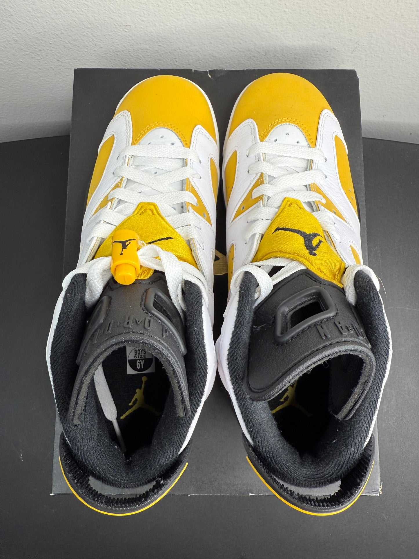 Air Jordan 6 Retro “Yellow Orchre” (GS) (Preowned)