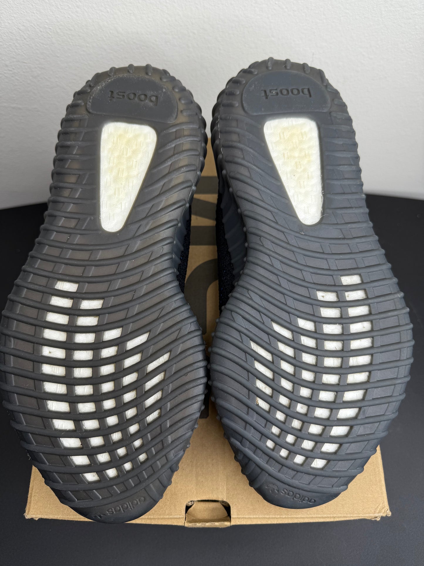 Adidas Yeezy Boost 350 V2 “Dazzling Blue” (Preowned)