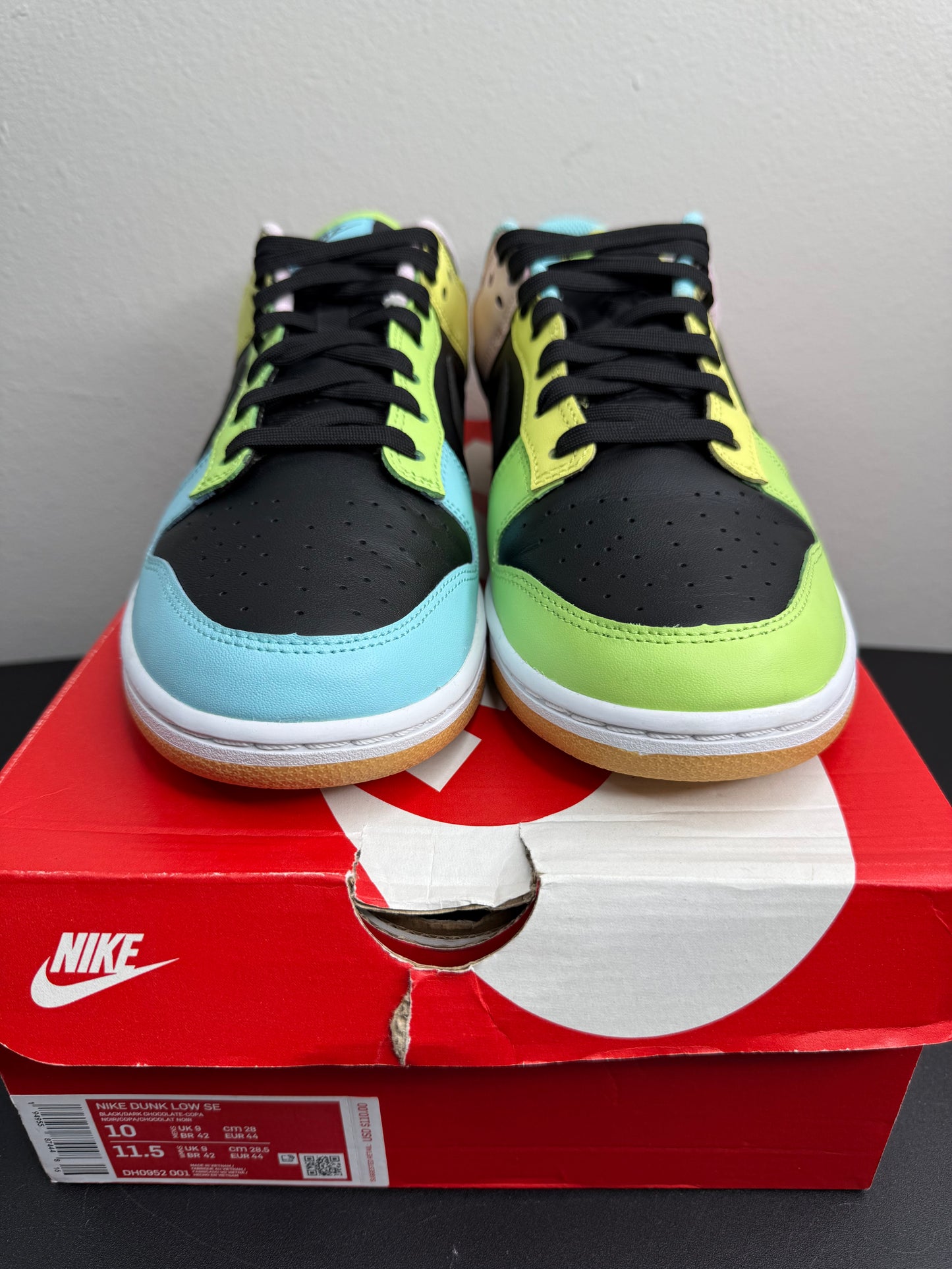 Nike Dunk Low SE “Free 99” (Black) (Preowned)