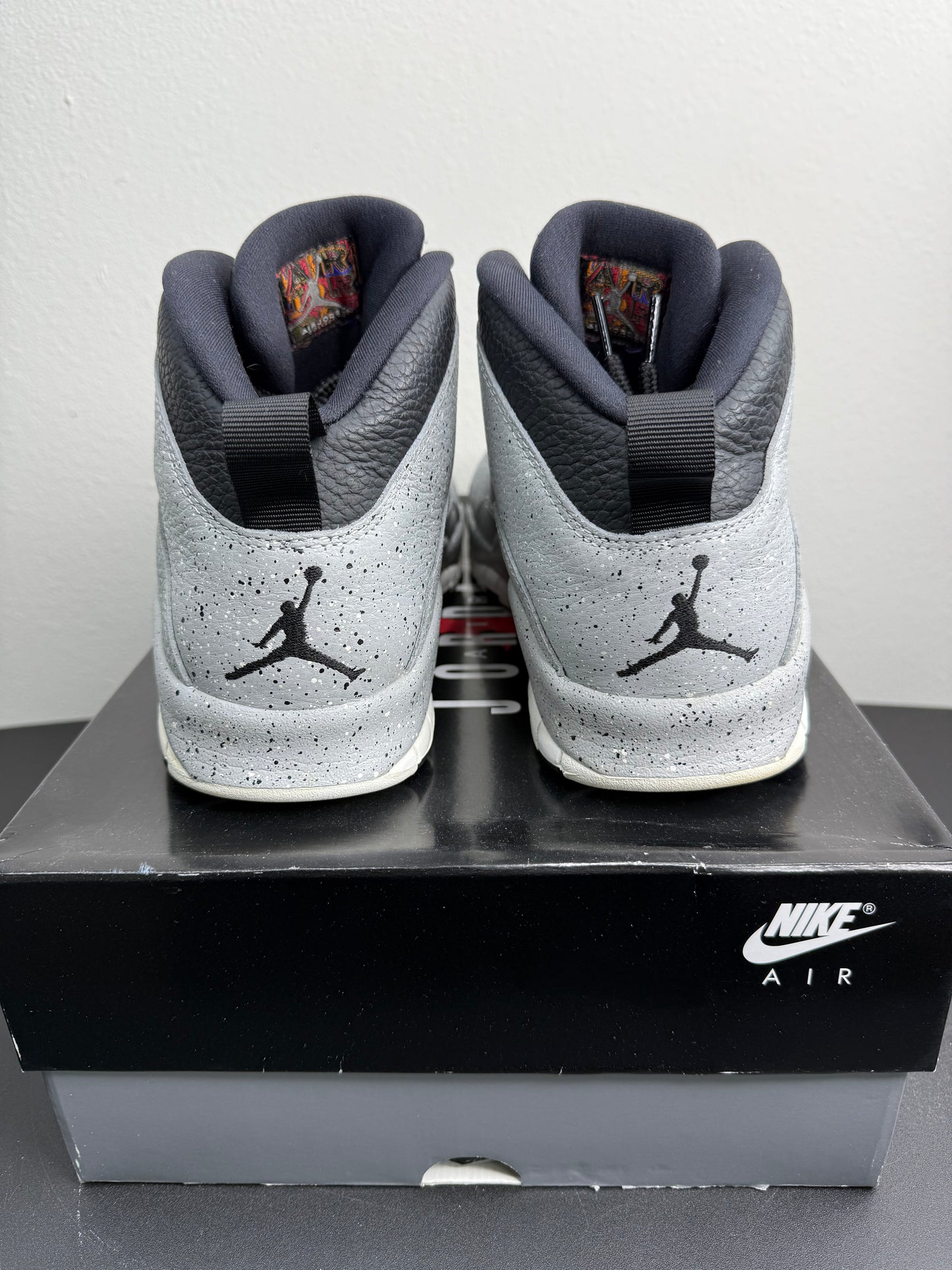 Air Jordan 10 Retro “Light Smoke Grey/Cement” (Preowned)