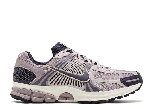 Nike Air Zoom Vomero 5 “Platinum Violet” (Under Retail)