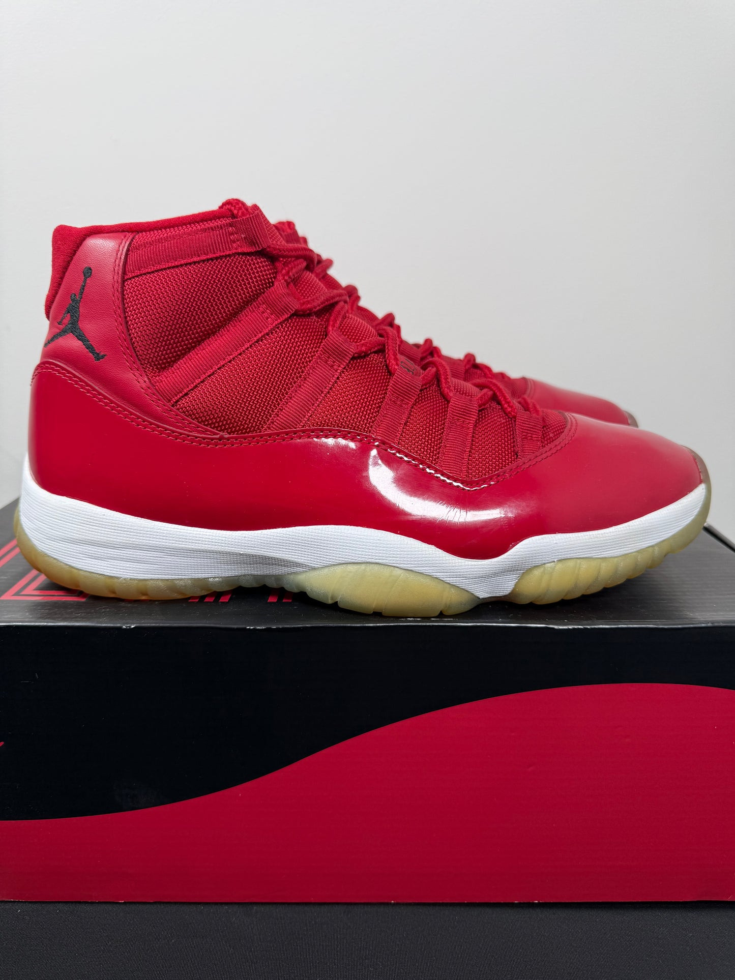 Air Jordan 11 “Win Like 96” (Preowned)