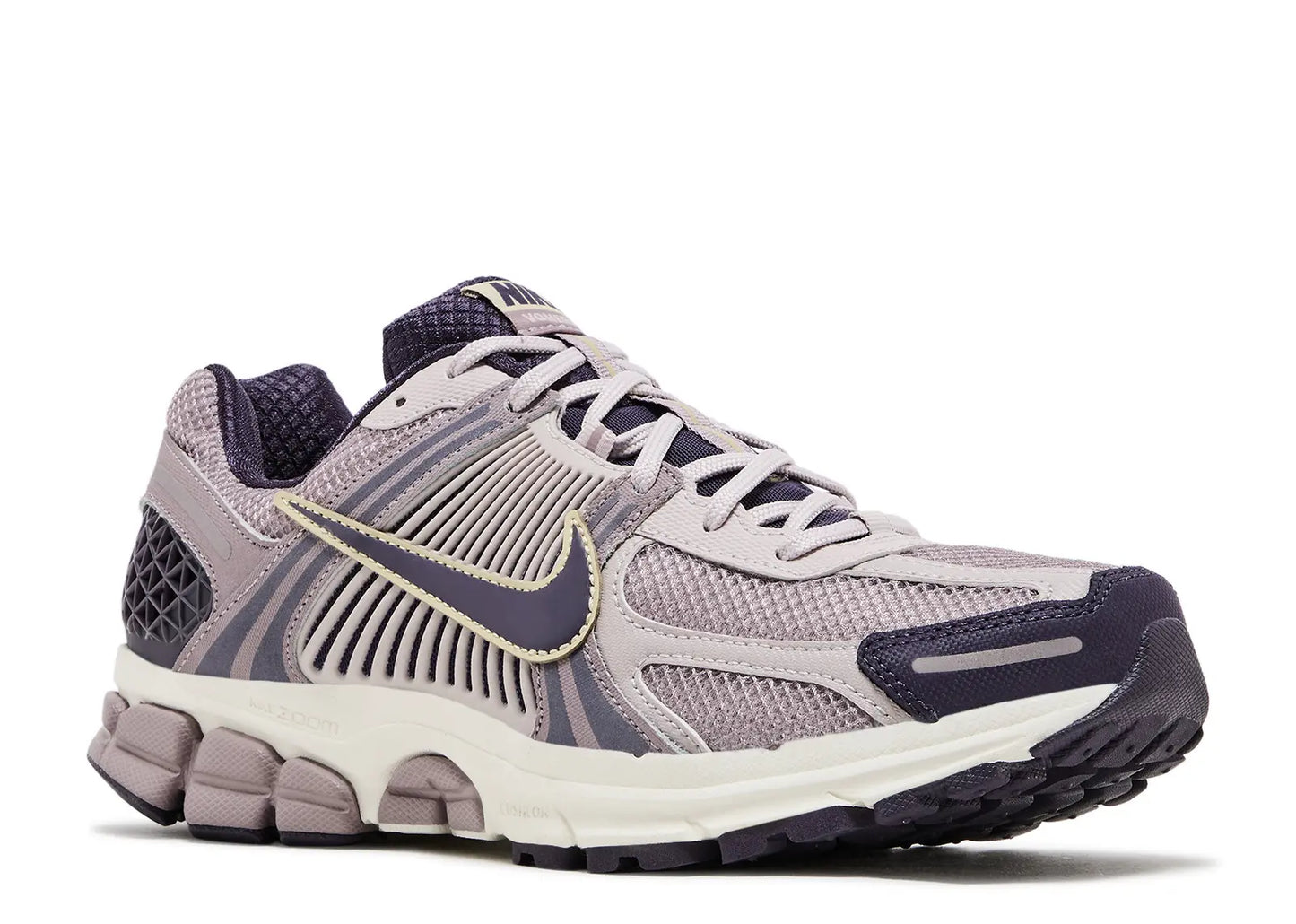 Nike Air Zoom Vomero 5 “Platinum Violet” (Under Retail)