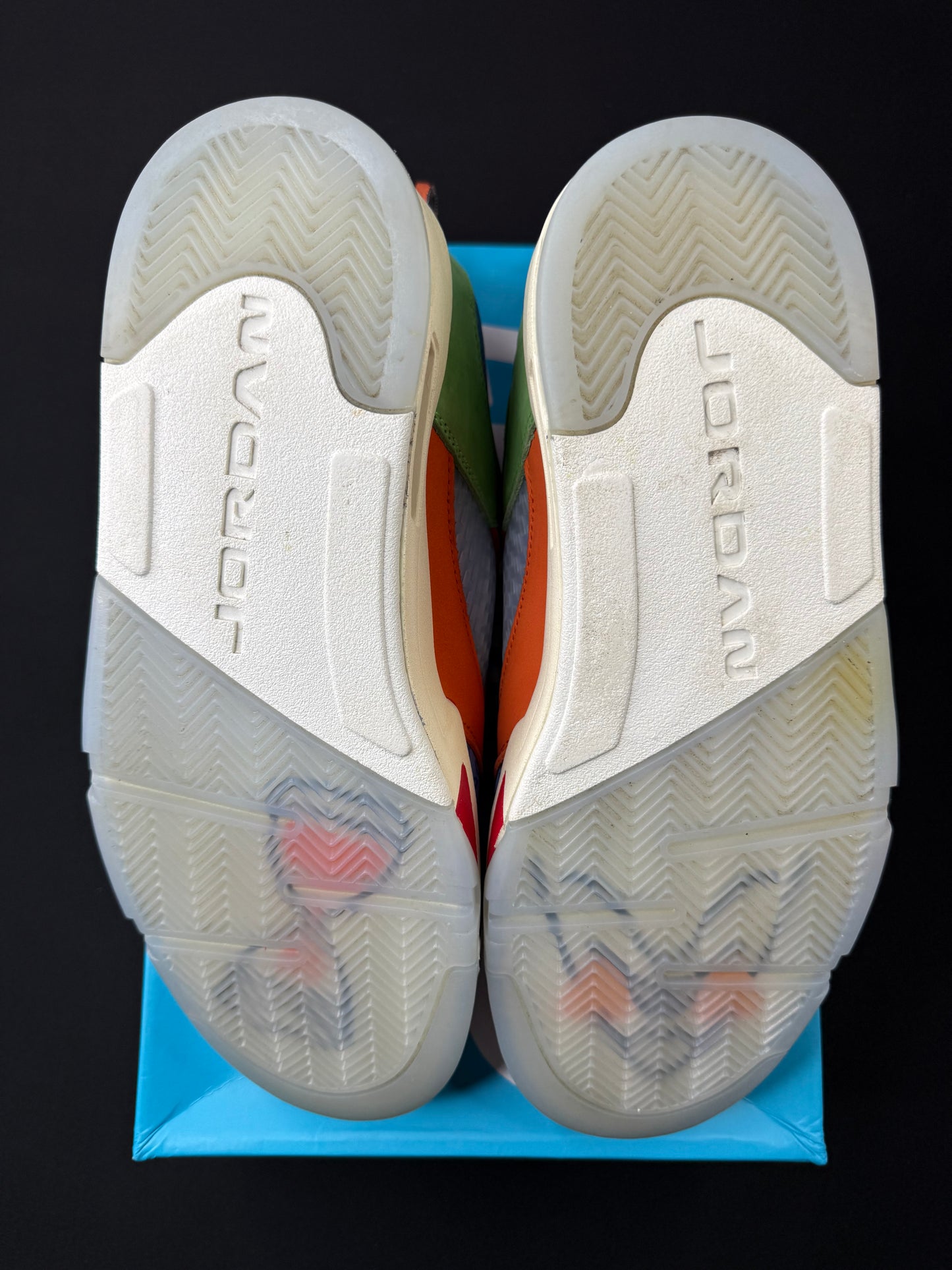 Air Jordan 5 Low Retro “Doernbecher” (2022)