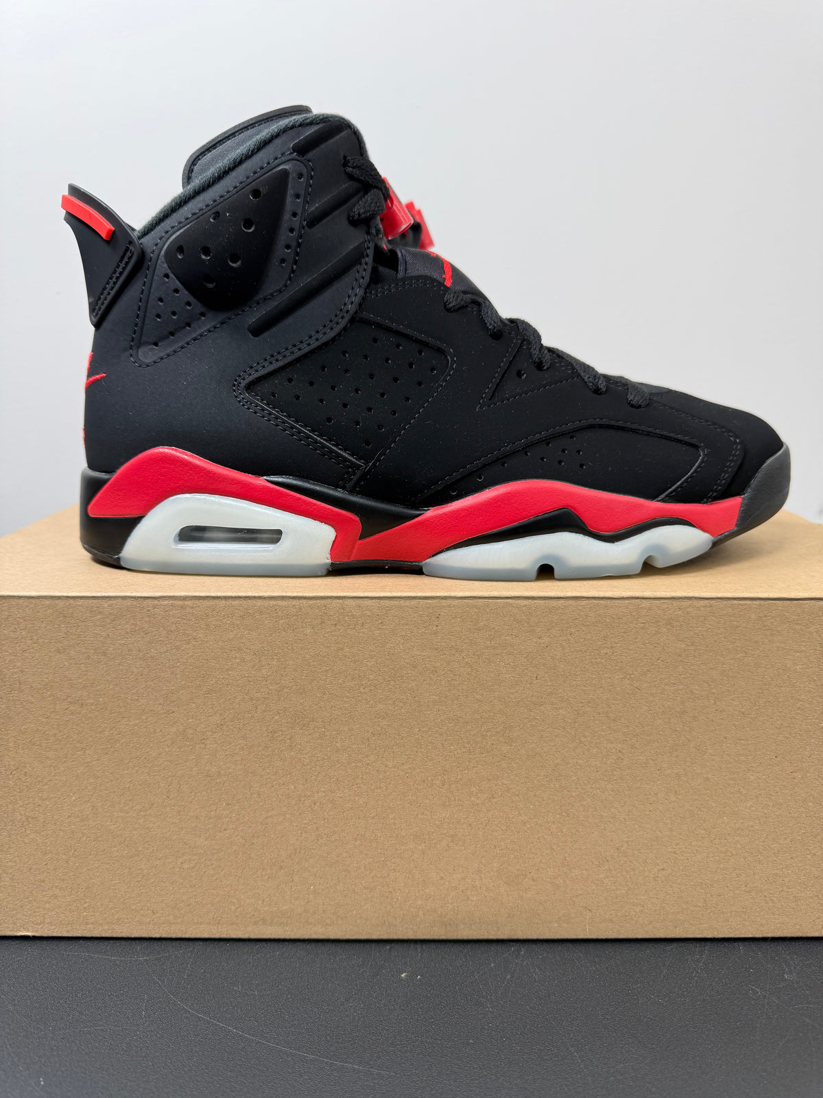 Air Jordan 6 “Infrared Salesman” (Preowned)