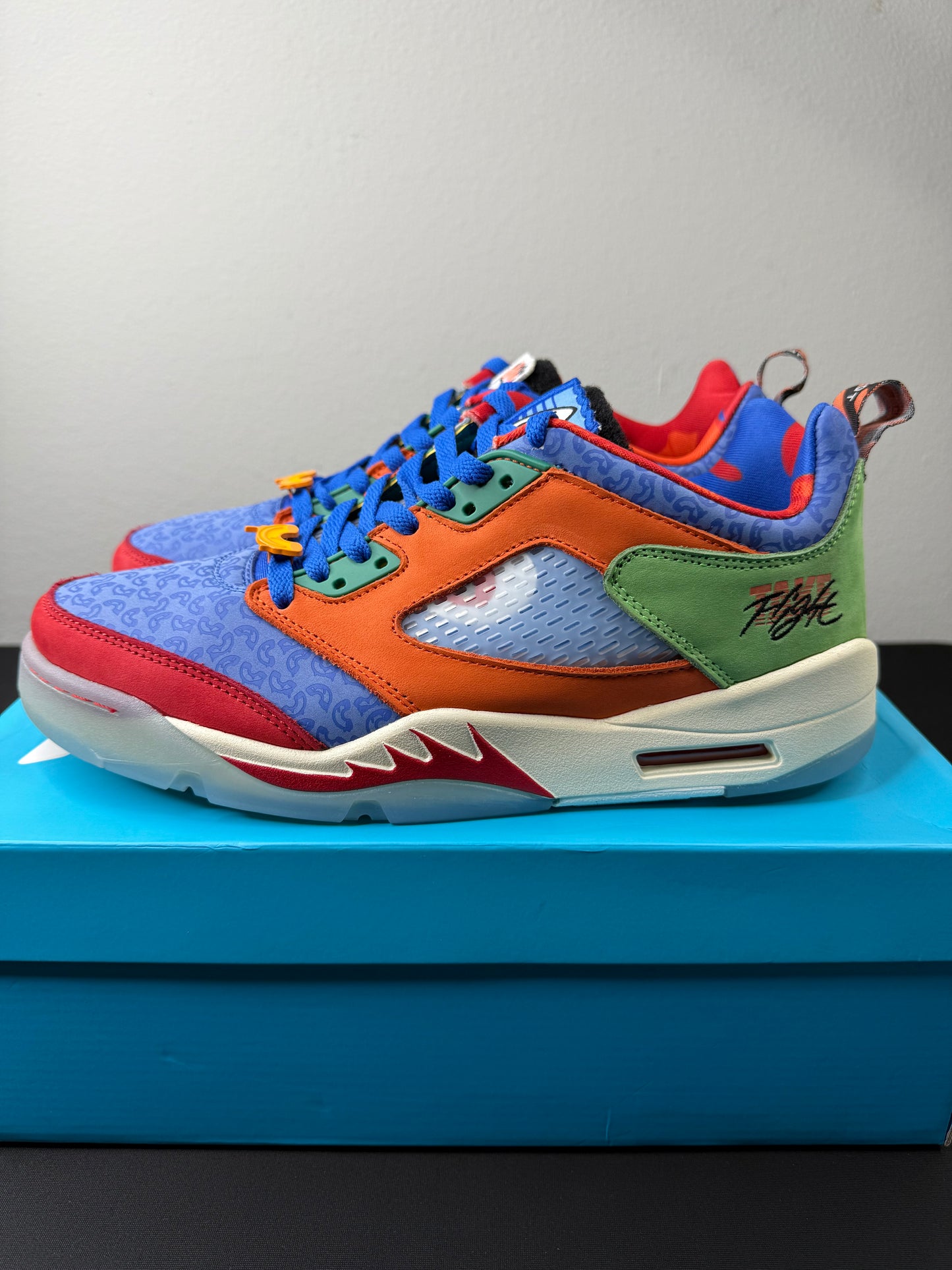 Air Jordan 5 Low Retro “Doernbecher” (2022)