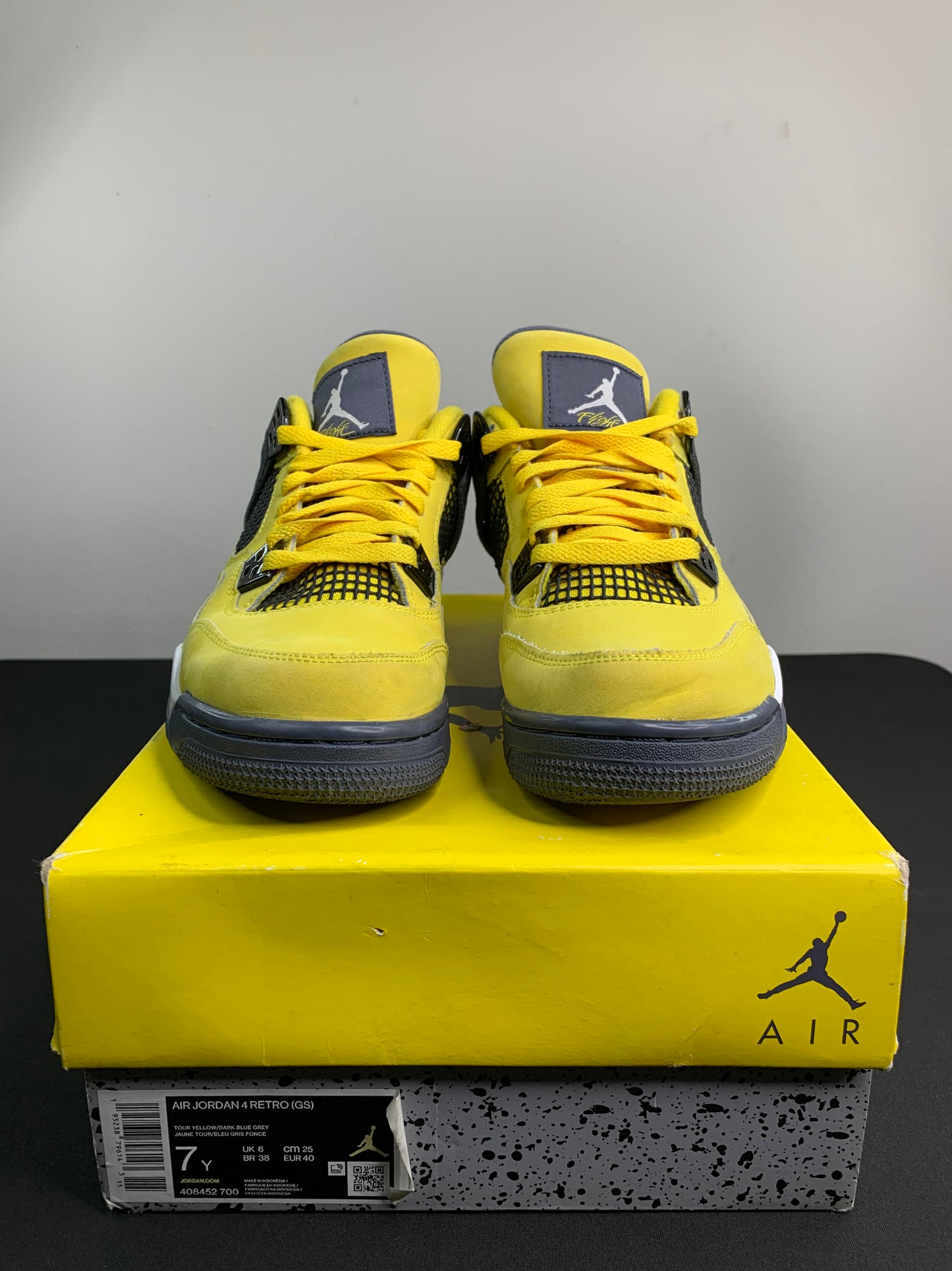 Air Jordan 4 Retro “Lightning” (2021) (GS) (Preowned)