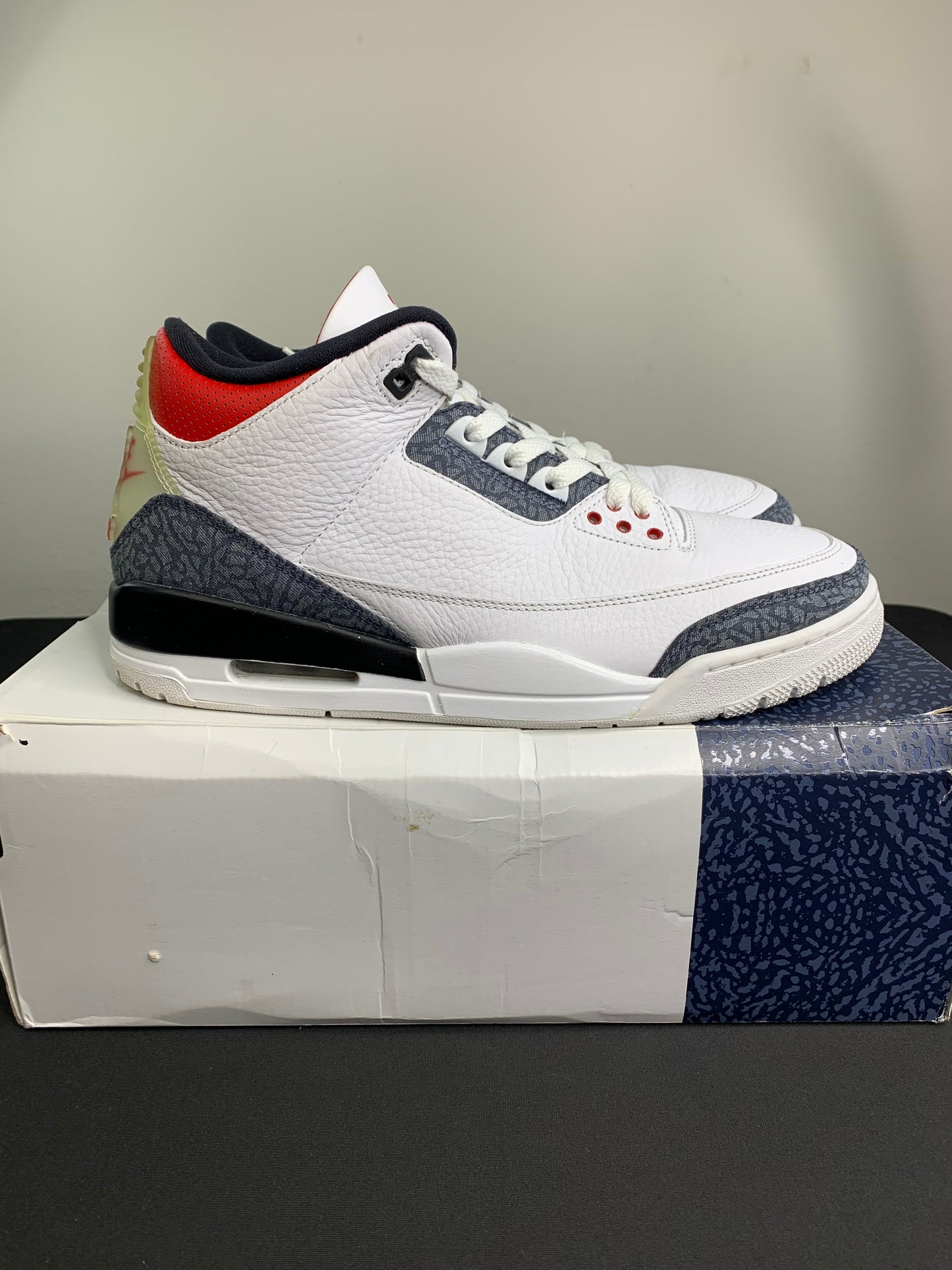 Air Jordan 3 Retro SE “Fire Red Denim” (2020) (Preowned)