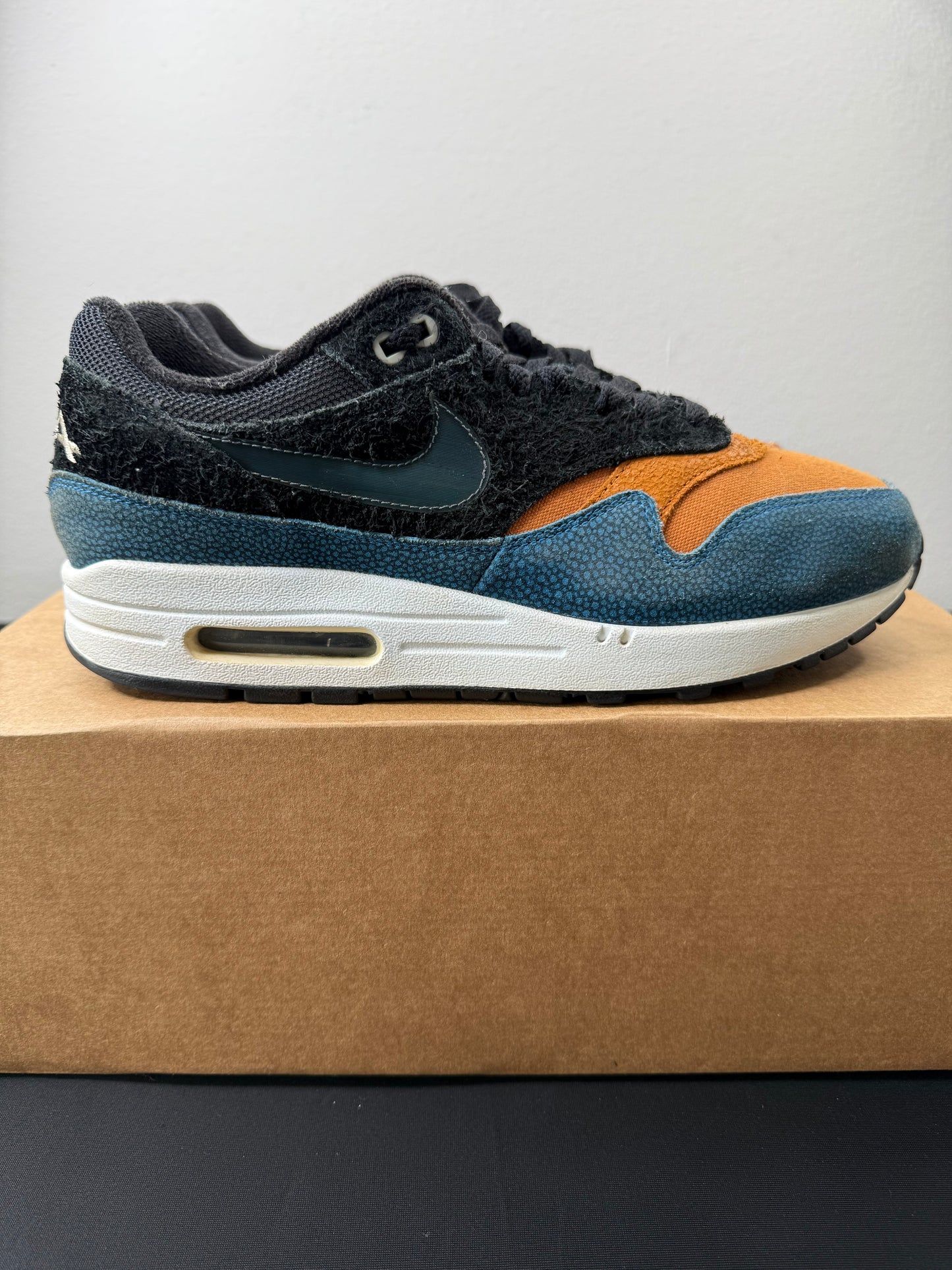 De’Arron Fox X Air Max 1 “Swipa” (Preowned)