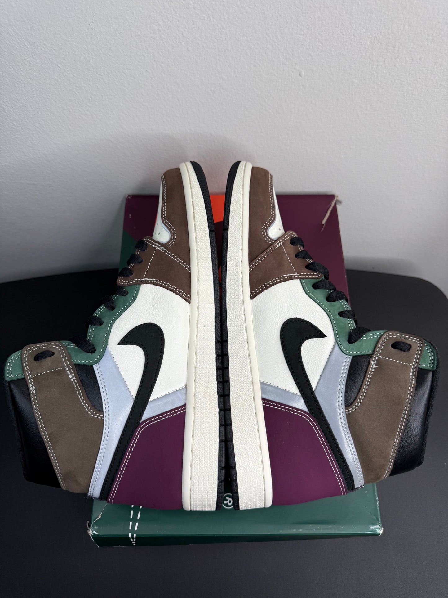 Air Jordan 1 Retro High OG “Hand Crafted” (Preowned)