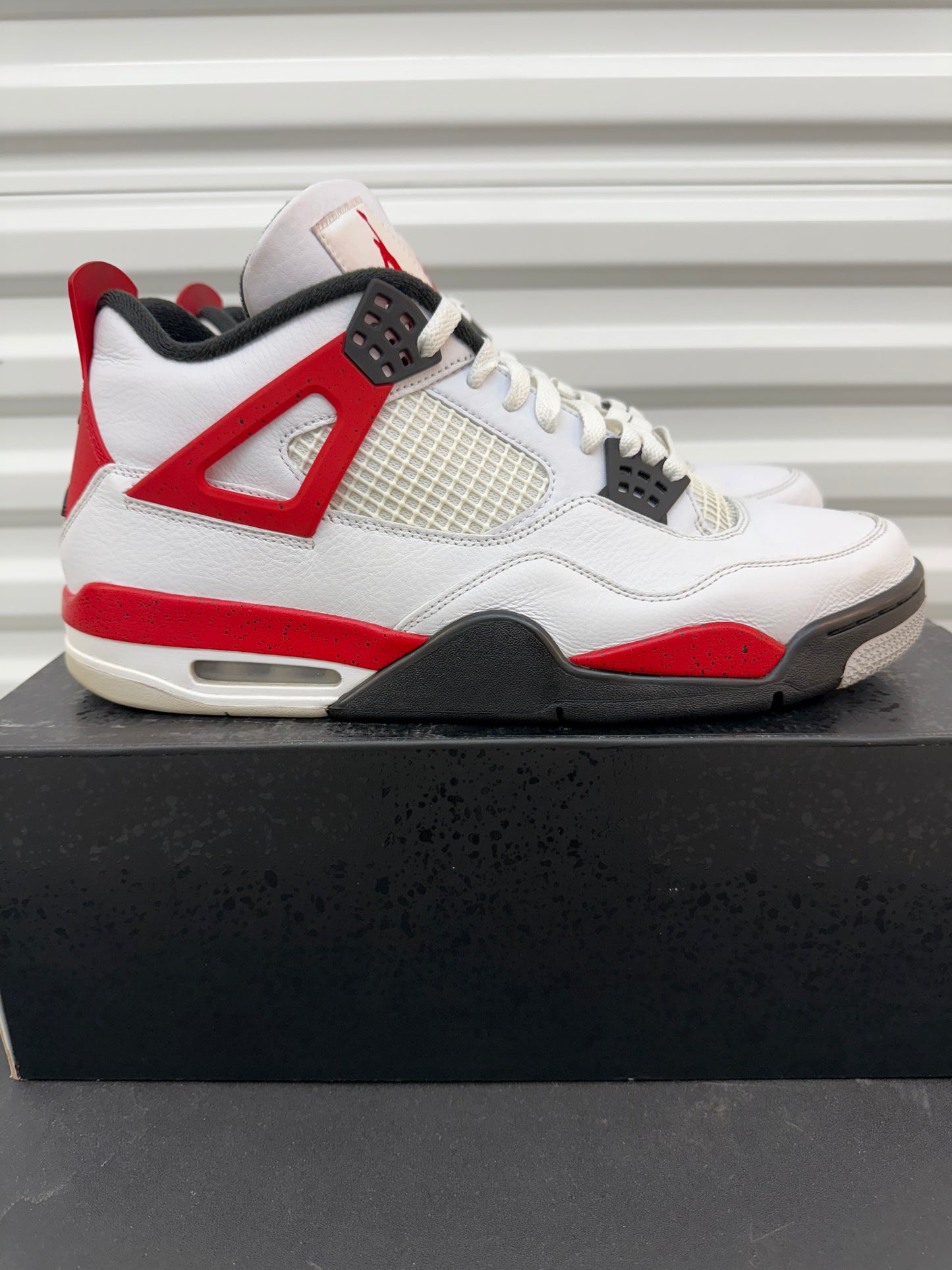 Air Jordan 4 “Red Cement” (Preowned)