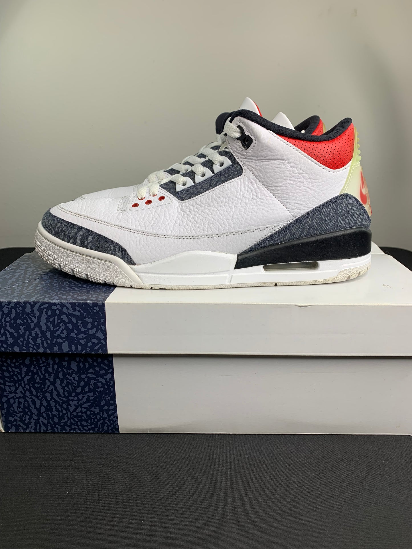 Air Jordan 3 Retro SE “Fire Red Denim” (2020) (Preowned)