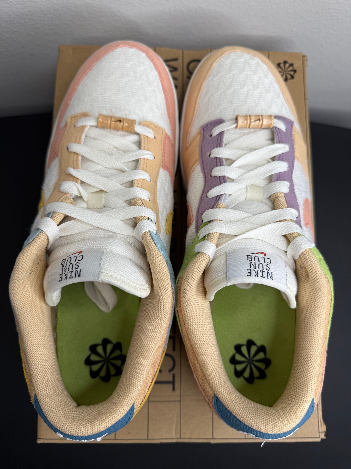 Nike Dunk Low SE “Sun Club” (Women) (Preowned)