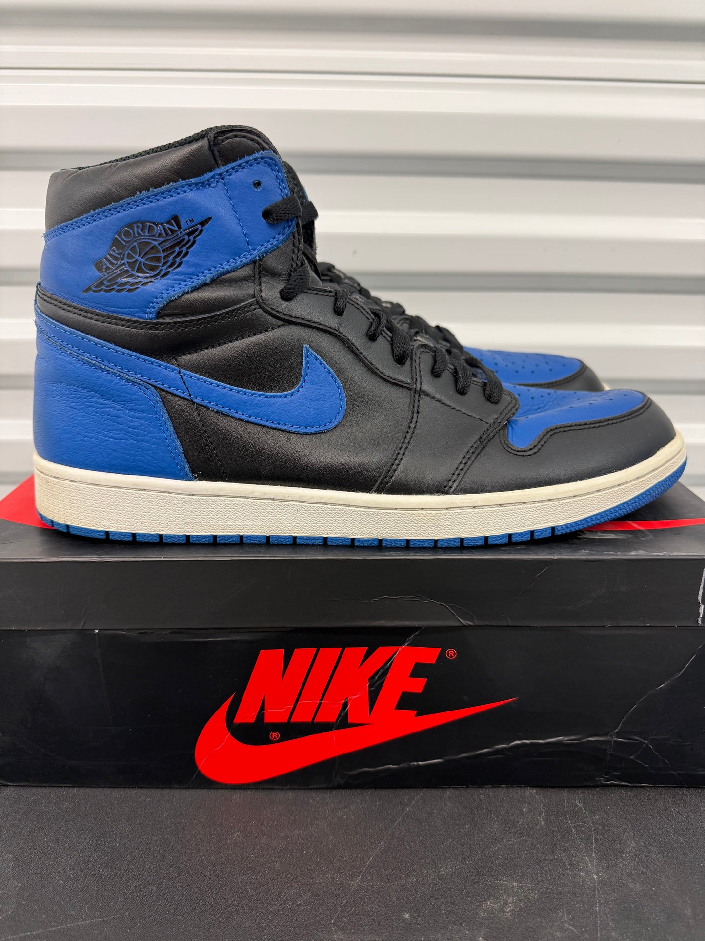Air Jordan 1 Retro “Royal” (2017) (Preowned)