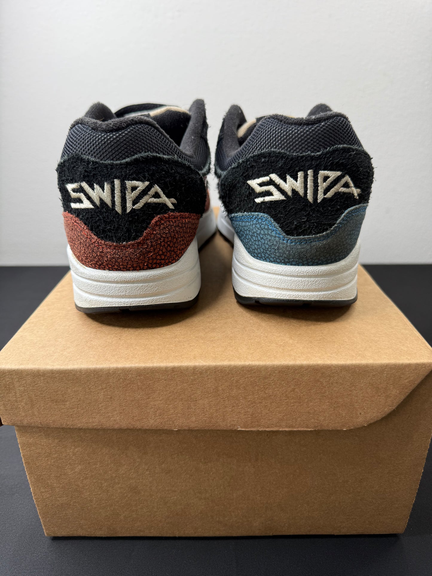 De’Arron Fox X Air Max 1 “Swipa” (Preowned)