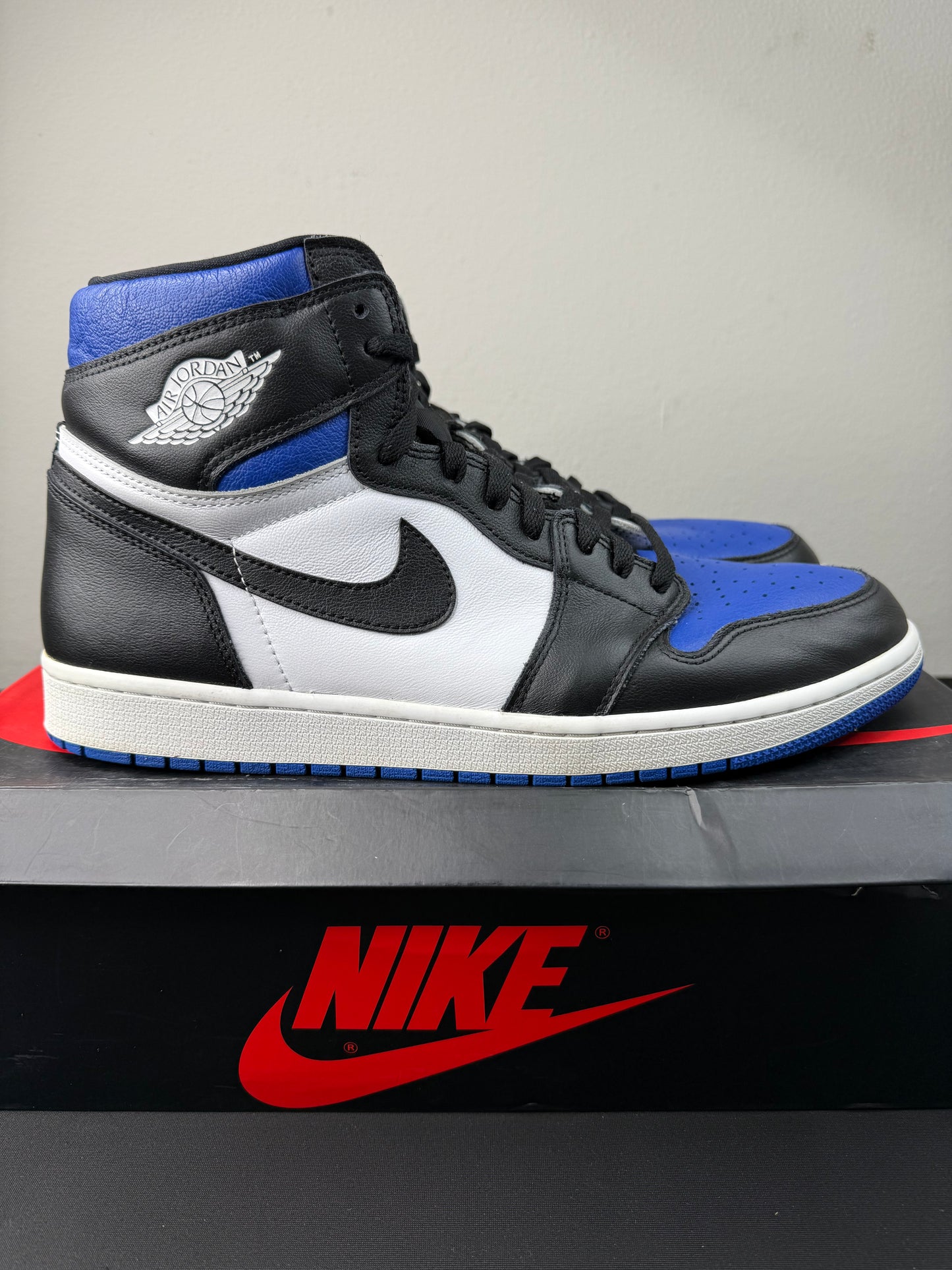 Air Jordan 1 High “Royal Toe” (Preowned)
